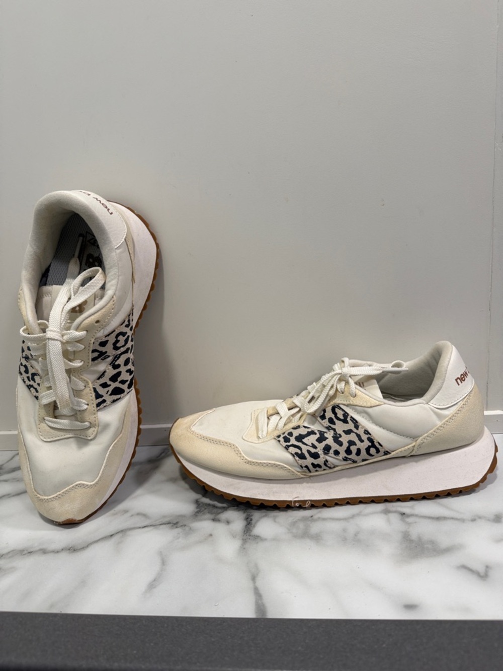 New Balance 237 Sea Salt Leopard Womens Size 10 Low Top Shoes Sneakers - Picture 2 of 10